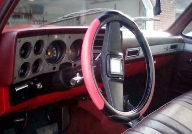 1985 Red Chevrolet Silverado 1500