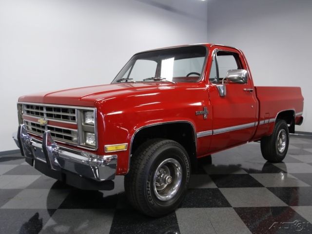 1985 Red Chevrolet C10