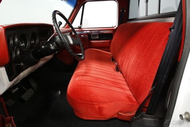 1985 Red Chevrolet C10