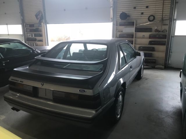1985 Silver Ford Mustang