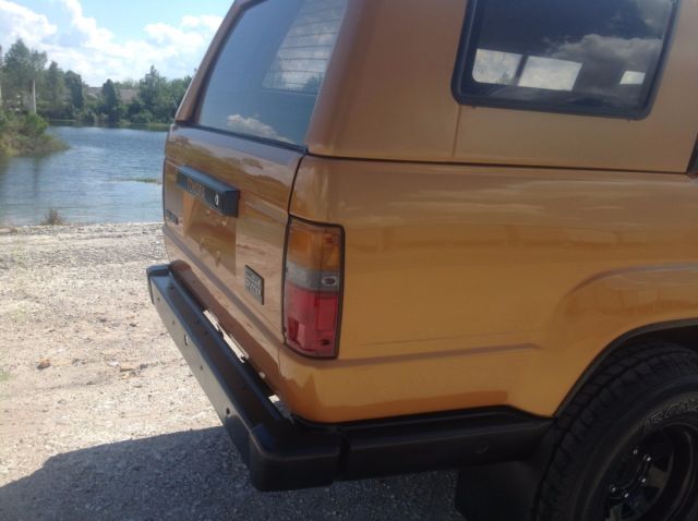 1985 Brown Toyota 4Runner