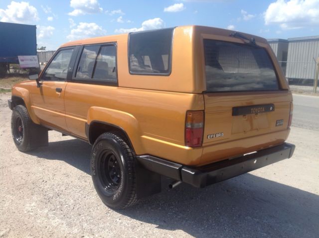 1985 Brown Toyota 4Runner