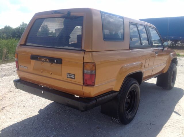 1985 Brown Toyota 4Runner