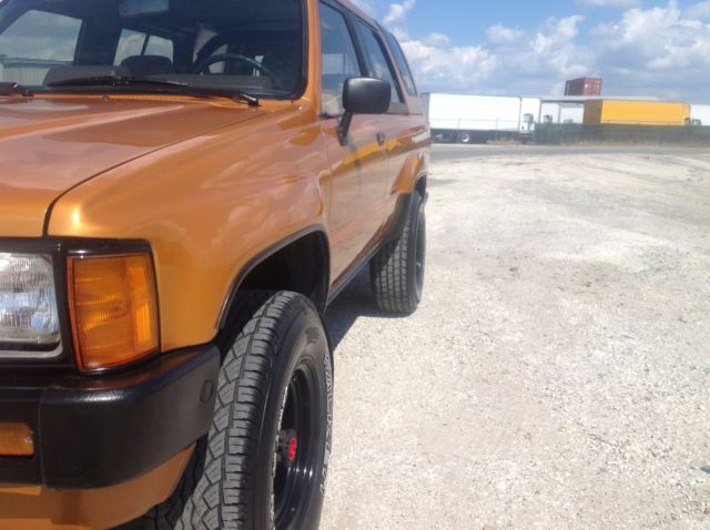 1985 Brown Toyota 4Runner