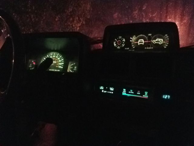 1985 PEARL WHITE Toyota Other Extended Cab Pickup