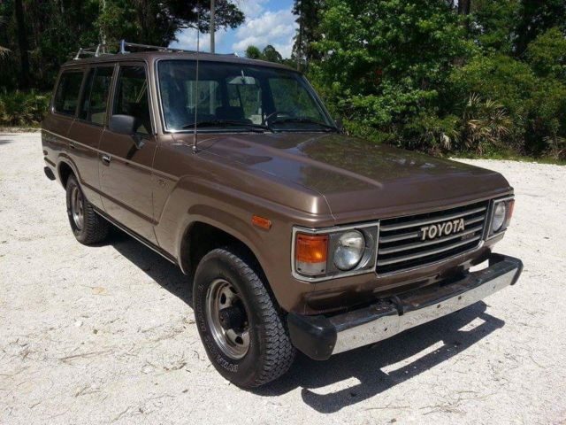 1985 Brown Toyota Land Cruiser SUV