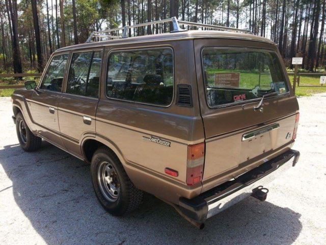 1985 Brown Toyota Land Cruiser SUV