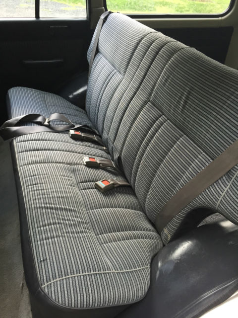 1985 Silver Toyota Land Cruiser SUV