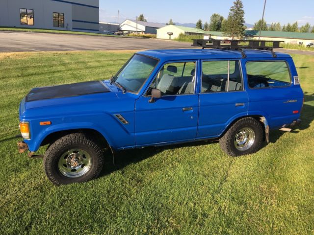 1985 Blue Toyota Land Cruiser Wagon