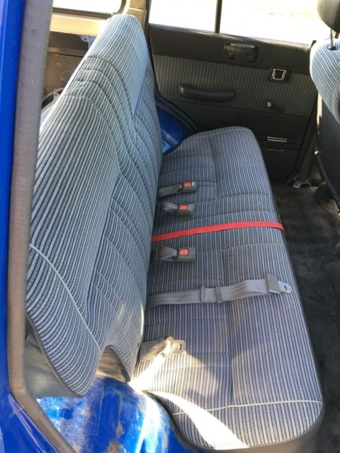 1985 Blue Toyota Land Cruiser Wagon