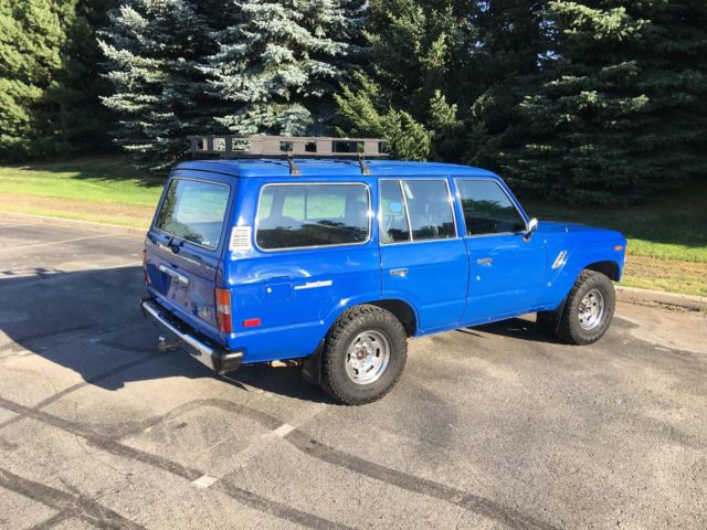 1985 Blue Toyota Land Cruiser Wagon