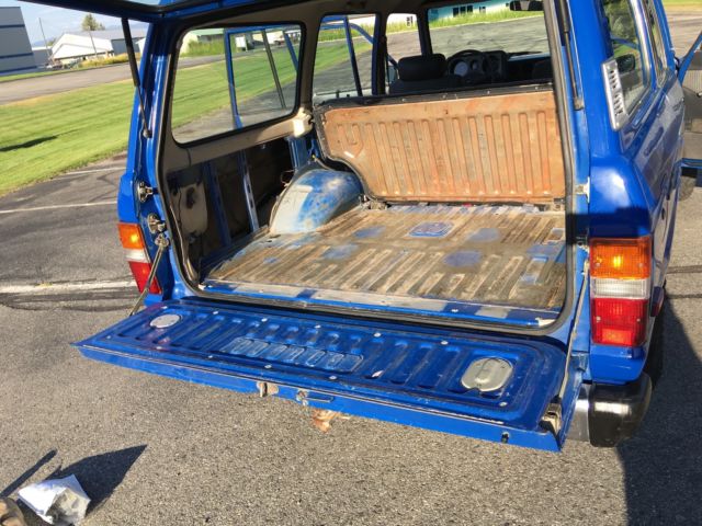 1985 Blue Toyota Land Cruiser Wagon