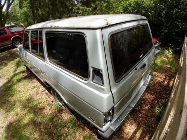 1985 Silver Toyota Land Cruiser SUV