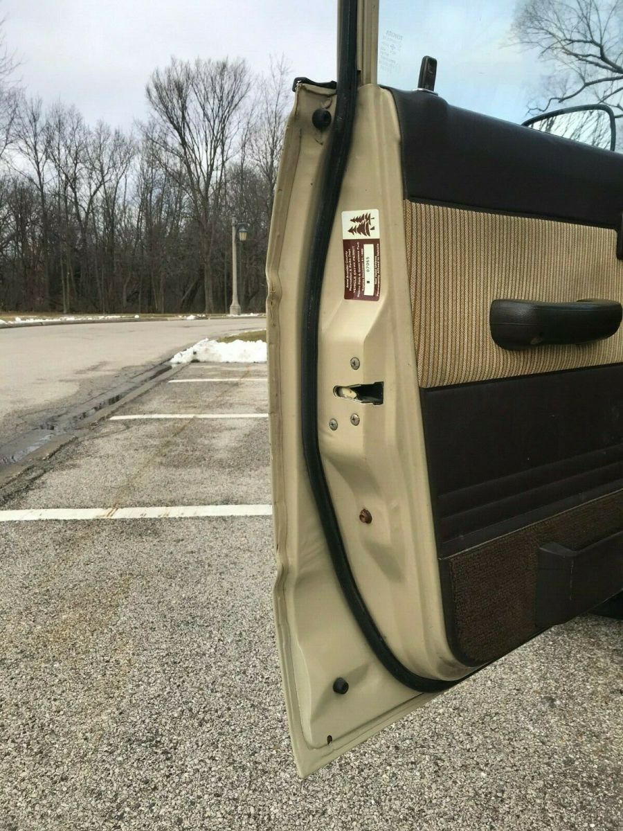 1985 Yellow Toyota Land Cruiser SUV