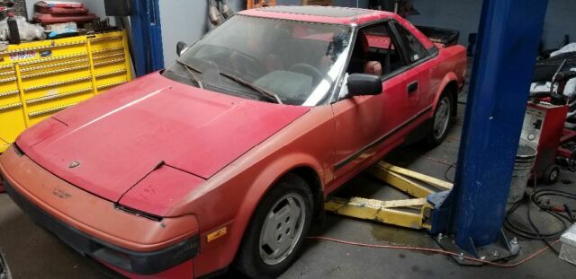 1985 Red Toyota MR2 Coupe