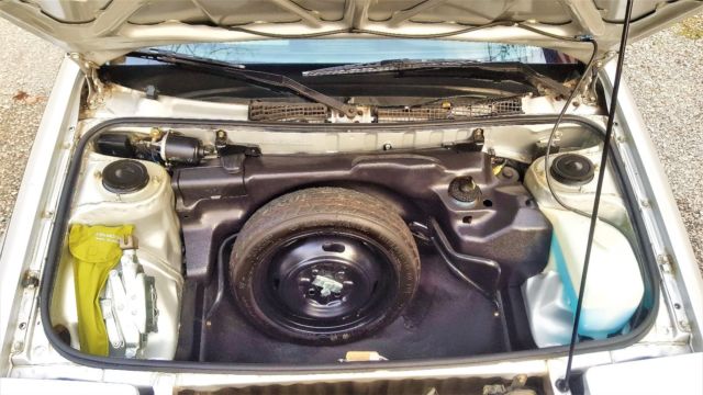 1985 Silver Toyota MR2 Coupe