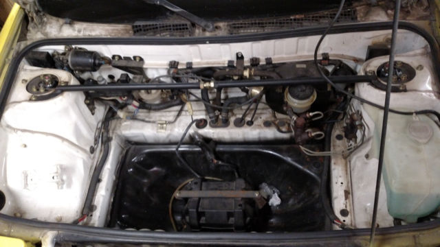 1985 Yellow Toyota MR2 Coupe