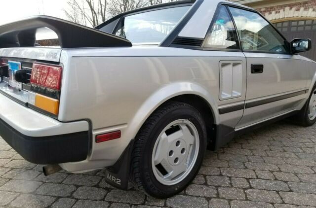 1985 Silver Toyota MR2 Coupe