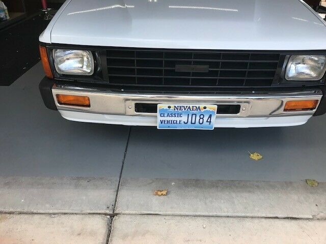 1985 White Toyota Pickup Standard Cab Pickup