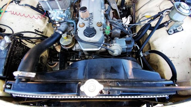 1985 Tan Toyota Pickup Standard Cab Pickup