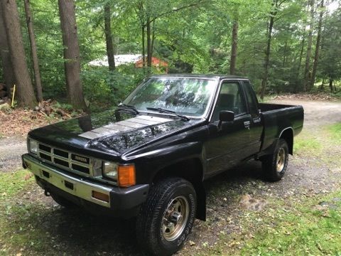 1985 Black Toyota Other Extended Cab Pickup