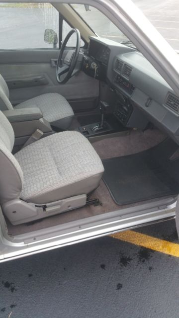 1985 Silver Toyota Other