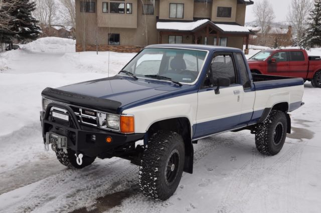 1985 Blue Toyota Other Extended Cab Pickup
