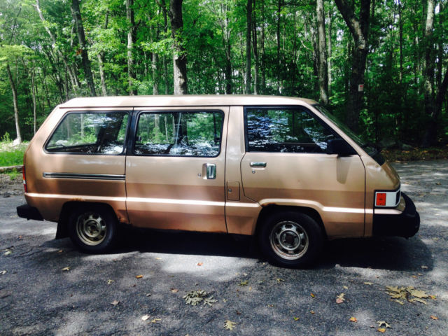 1985 Brown Toyota Other Van Camper