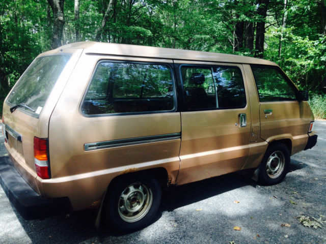 1985 Brown Toyota Other Van Camper