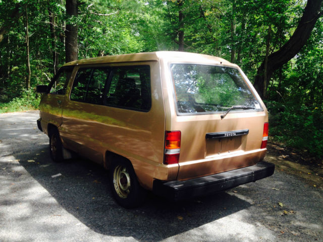 1985 Brown Toyota Other Van Camper