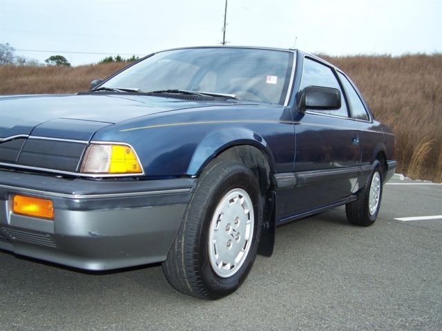 1985 Blue Honda Prelude Coupe