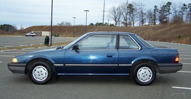1985 Blue Honda Prelude Coupe