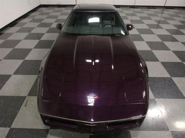 1985 Purple Chevrolet Corvette
