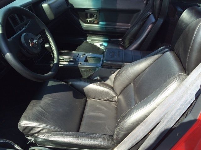 1985 Red Chevrolet Corvette Hatchback