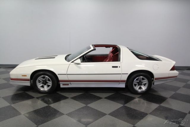 1985 White Chevrolet Camaro