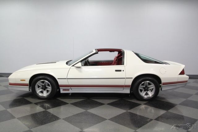 1985 White Chevrolet Camaro