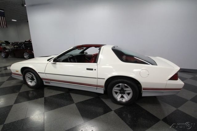 1985 White Chevrolet Camaro