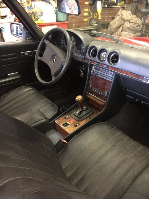 1985 RED Mercedes-Benz SL-Class Convertible