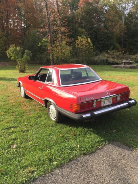 1985 RED Mercedes-Benz SL-Class Convertible