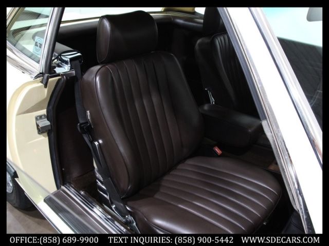 1986 Yellow Mercedes-Benz 500-Series Convertible