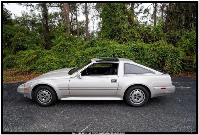 1986 Silver Nissan 300ZX