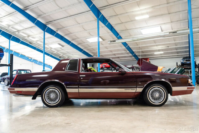 1986 Red Chevrolet Monte Carlo Coupe