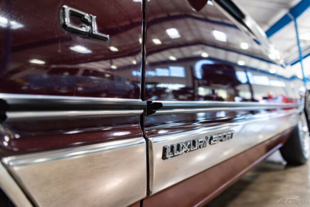 1986 Red Chevrolet Monte Carlo Coupe