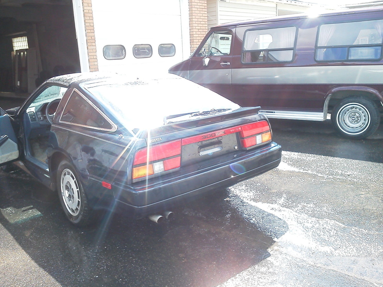 1986 Blue Nissan 300ZX Coupe