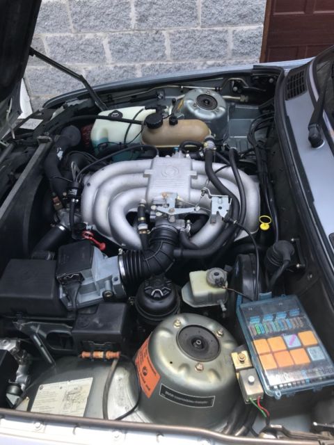 1986 Blue BMW 3-Series Sedan