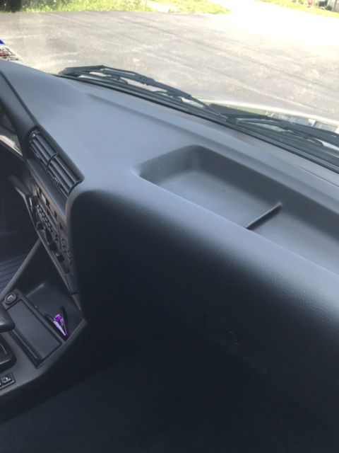 1986 Blue BMW 3-Series Sedan