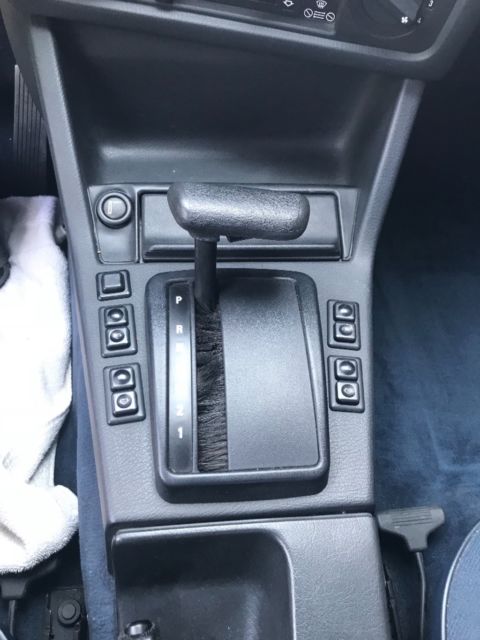 1986 Blue BMW 3-Series Sedan