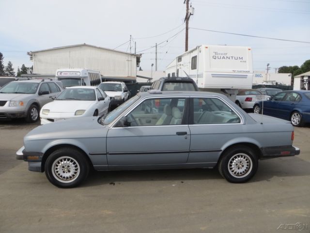 1986 Gray BMW 3-Series Sedan