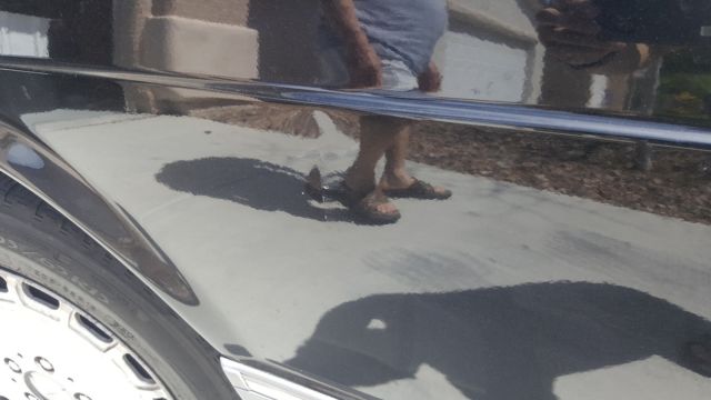 1986 Black Mercedes-Benz 500-Series Sedan