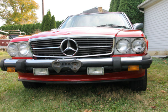 1986 Red Mercedes-Benz SL-Class Convertible
